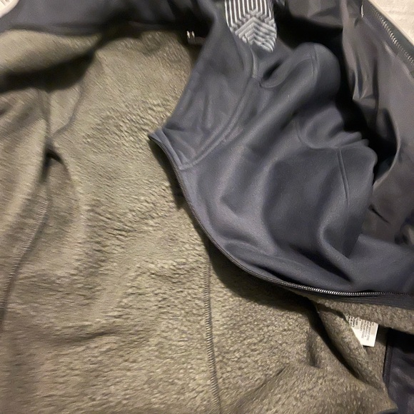 NWT $200 UA STORM Sienna 3-In-1 Jacket Size: S - Picture 14 of 16